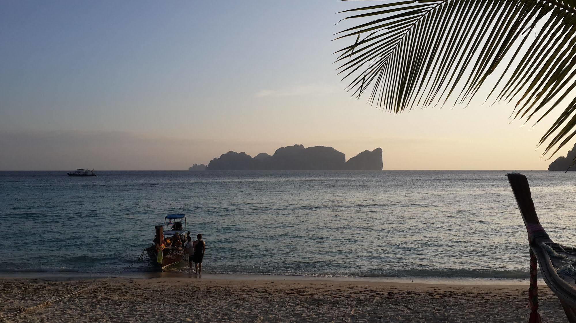 Pp Blue Sky Resort-Sha Plus Phi Phi Don Exterior foto